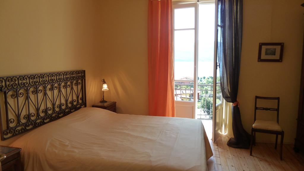 كانيرو ريفييرا B&B Casa Forster الغرفة الصورة